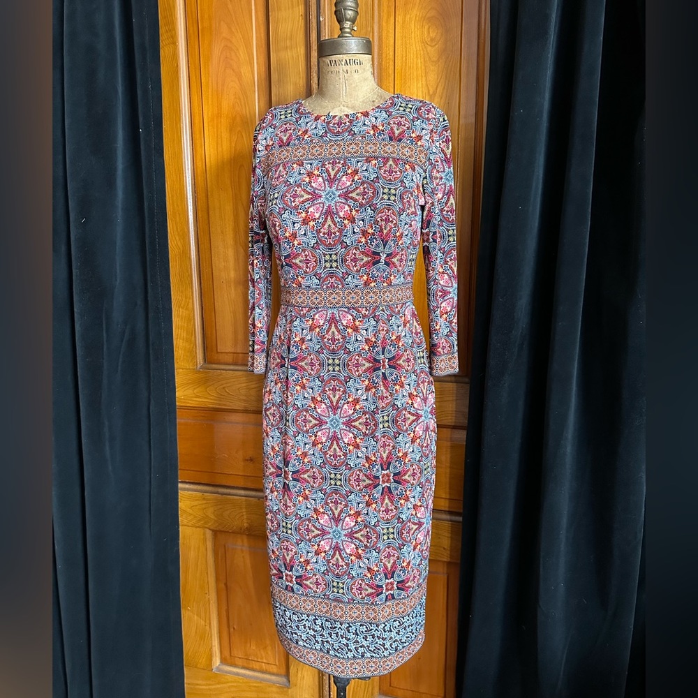 Adorne knit shaped dress career wear high quality mixed pattern size 4-8 bodycon